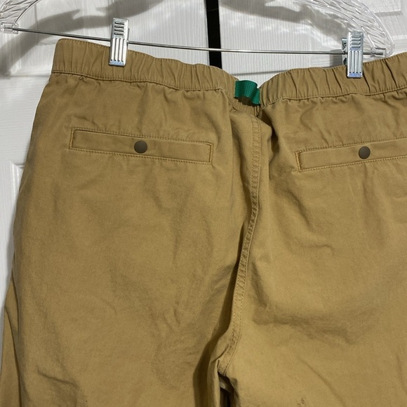 J.CREW Men's cotton tan khaki Brown Belted chino size Medium - Picture 7 of 12